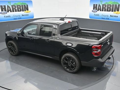 New 2025 Ford Maverick Lariat w/ Black Appearance Package image 23