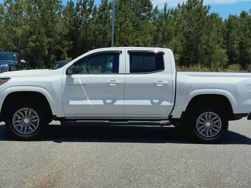 Used 2025 Chevrolet Colorado LT w/ Advanced Trailering Package RWD image 5