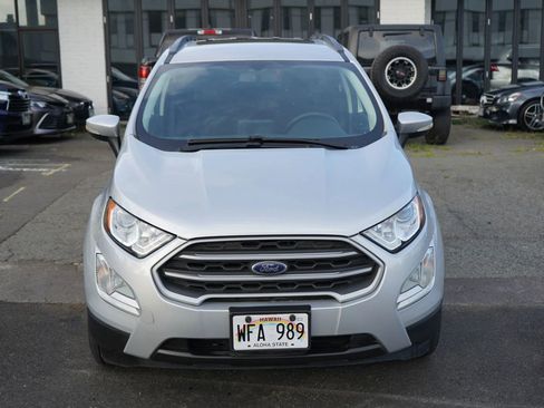 Used 2021 Ford EcoSport SE w/ SE Convenience Package image 4