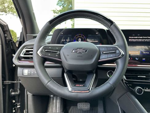 New 2026 Chevrolet Traverse Z71 w/ Enhanced Driving Package AWD/4WD image 21