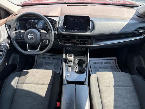 Used 2023 Nissan Rogue SV image 20