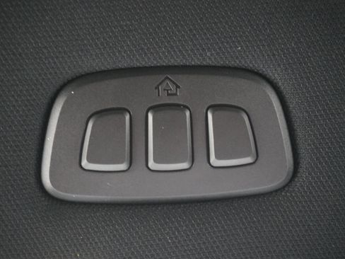 Used 2020 Ford Expedition XLT w/ Equipment Group 202A image 22