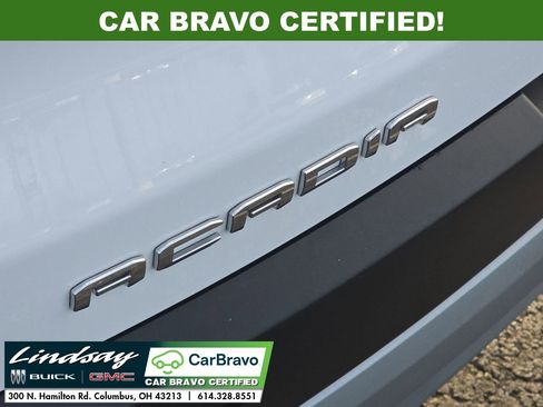 Certified 2023 GMC Acadia SLT w/ Preferred Package image 31