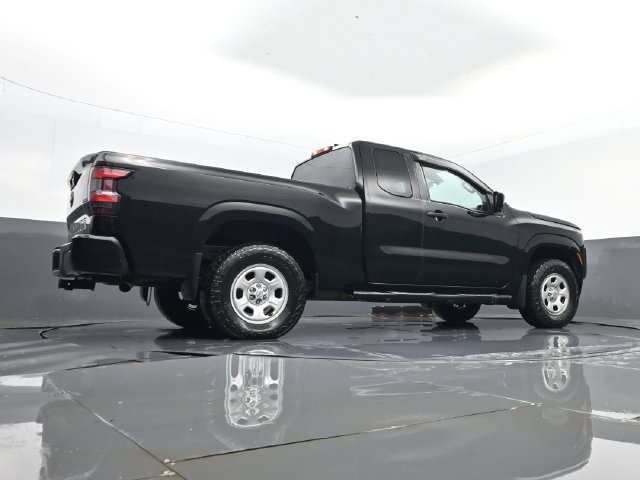 Used 2022 Nissan Frontier S AWD/4WD image 22