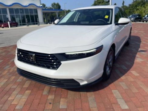 Certified 2024 Honda Accord EX image 1