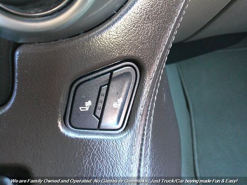 Used 2019 Chevrolet Tahoe LT AWD/4WD image 42