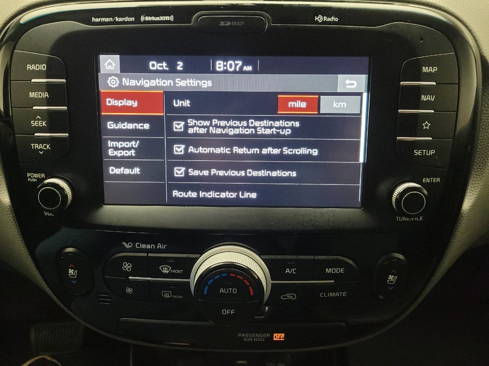 Used 2019 Kia Soul + w/ Primo Package FWD image 25