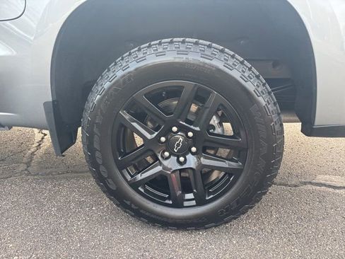 Used 2023 Chevrolet Silverado 1500 RST image 25