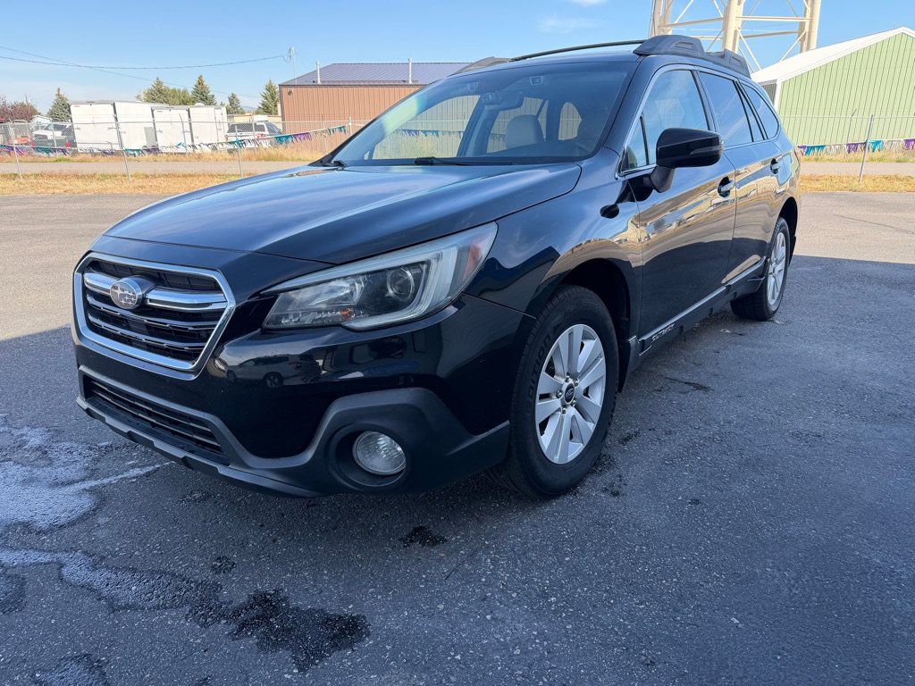 Used 2019 Subaru Outback 2.5i Premium AWD/4WD image 2
