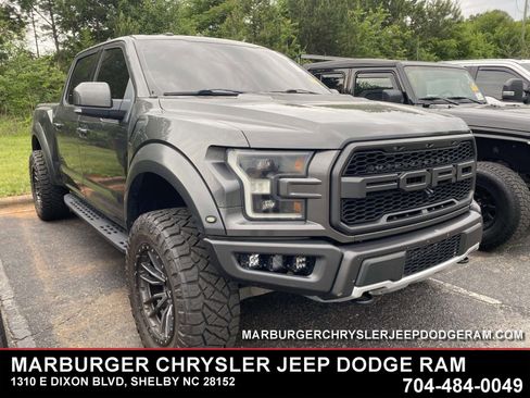 Used 2017 Ford F150 Raptor w/ Equipment Group 802A Luxury AWD/4WD image 1