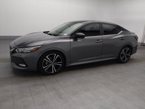 Used 2022 Nissan Sentra SR FWD image 2