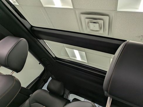 Certified 2025 MAZDA CX-70 3.3 Turbo S w/ Premium Package image 21