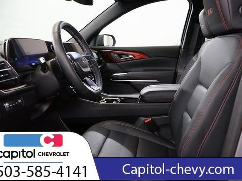 Used 2024 Chevrolet Traverse Z71 w/ LPO, Floor Liner Package image 14