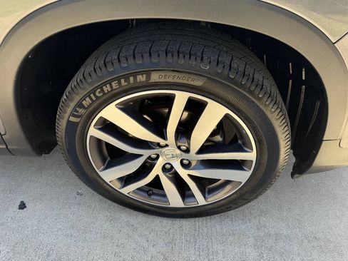 Used 2018 Honda Pilot Elite image 46