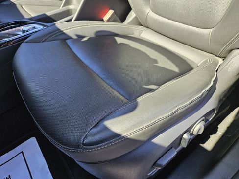 Used 2024 Buick Encore GX Sport Touring w/ Comfort Package image 8