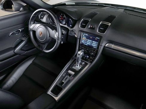 Used 2016 Porsche Boxster RWD image 9