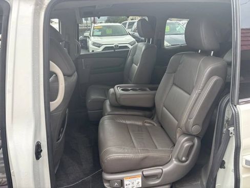 Used 2012 Honda Odyssey Touring image 17