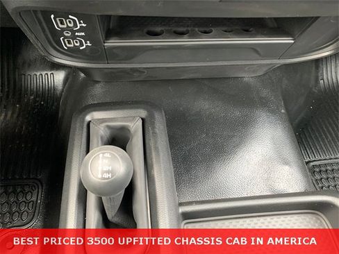 Used 2024 RAM 3500 Tradesman image 10