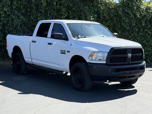 Used 2013 RAM 2500 Tradesman w/ Popular Equipment Group image 3