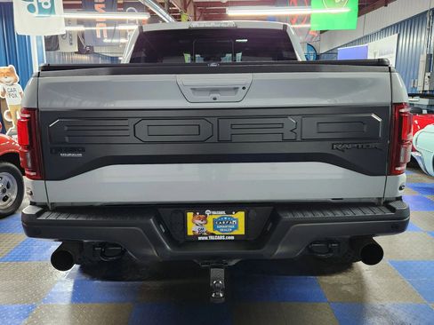 Used 2017 Ford F150 Raptor w/ Equipment Group 802A Luxury image 97