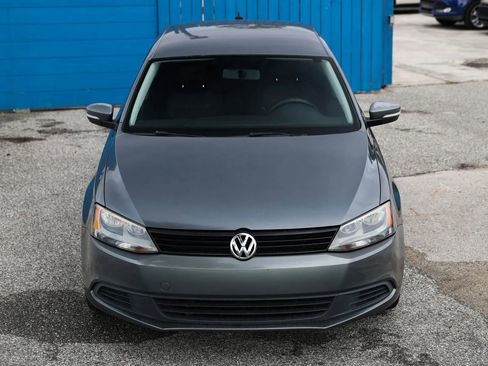 Used 2012 Volkswagen Jetta SE FWD image 11