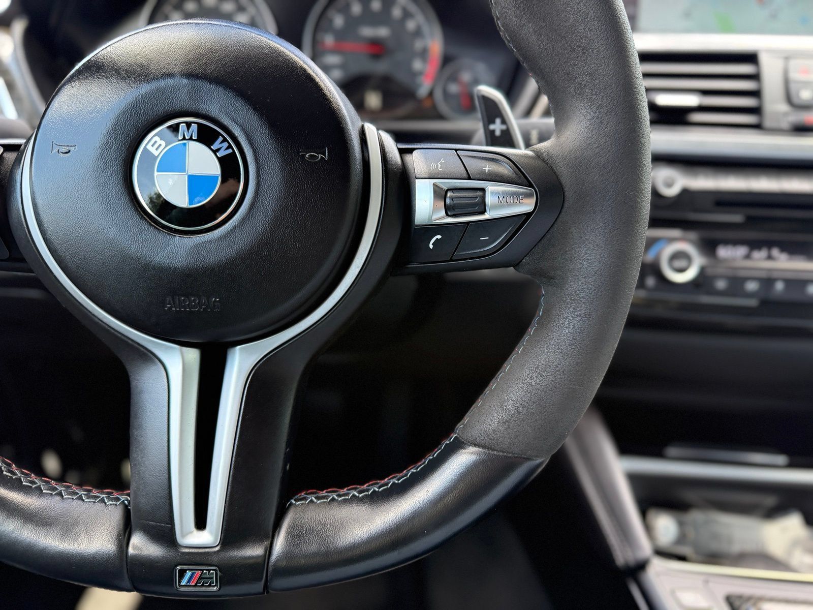 Used 2017 BMW M3 RWD image 27