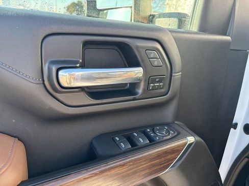 Certified 2023 Chevrolet Silverado 2500 High Country w/ LPO, Hitch Package image 16