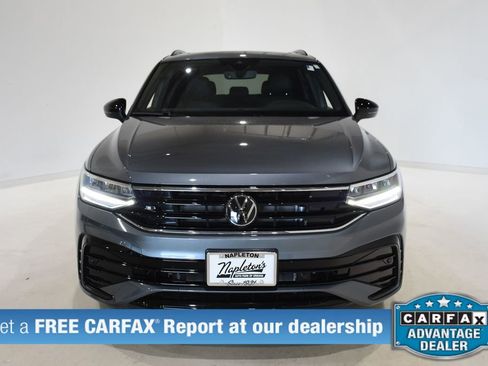 Used 2024 Volkswagen Tiguan SE R-Line image 2