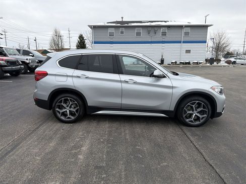 Used 2019 BMW X1 xDrive28i w/ Convenience Package image 9