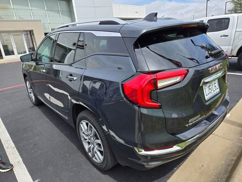Used 2022 GMC Terrain Denali AWD/4WD image 4
