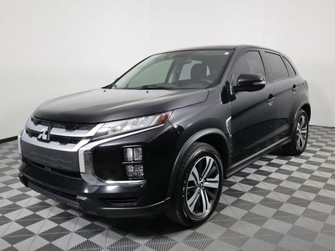 Used 2021 Mitsubishi Outlander Sport SE FWD image 5