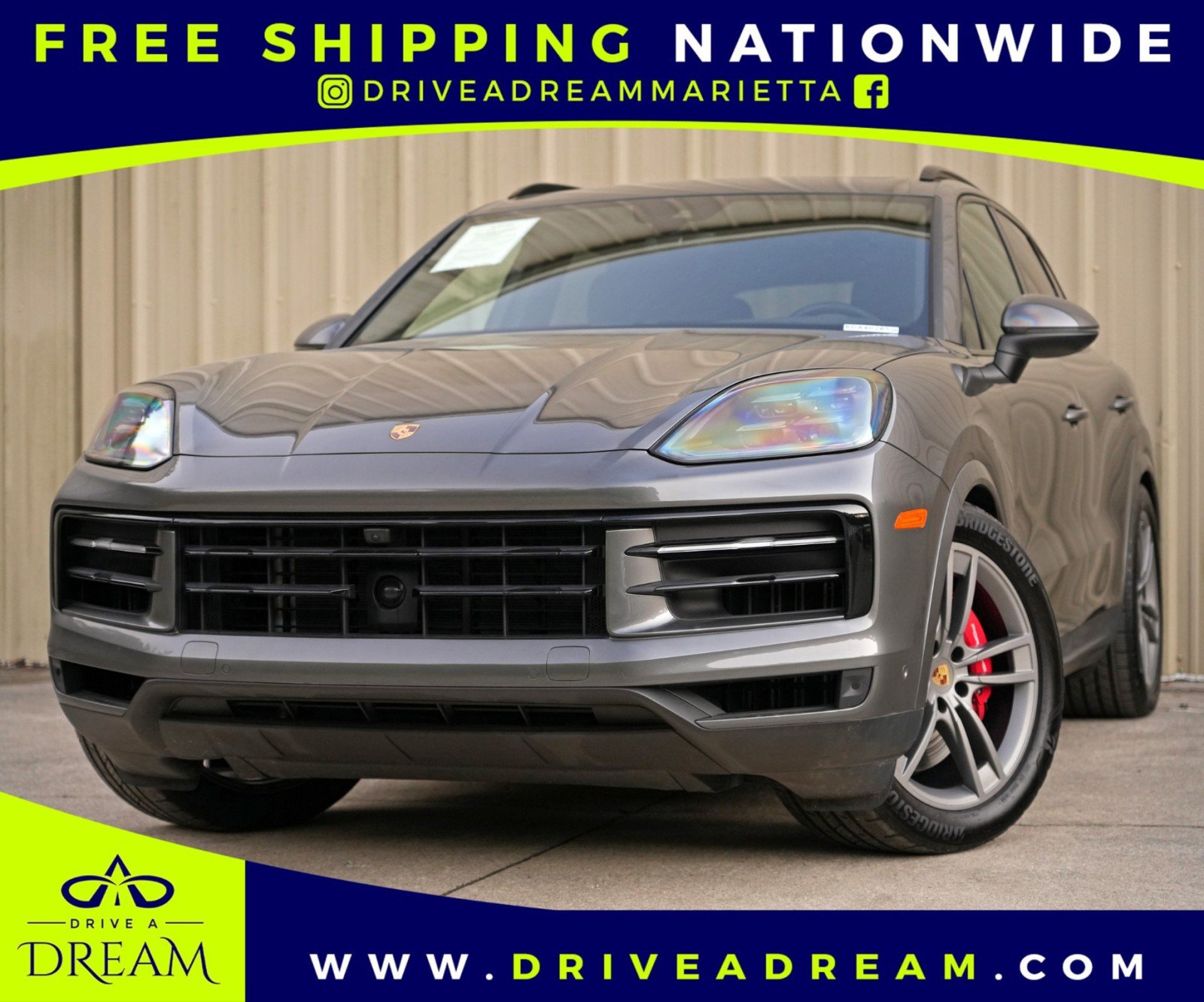 Used 2024 Porsche Cayenne S w/ Premium Package Plus AWD/4WD image 1
