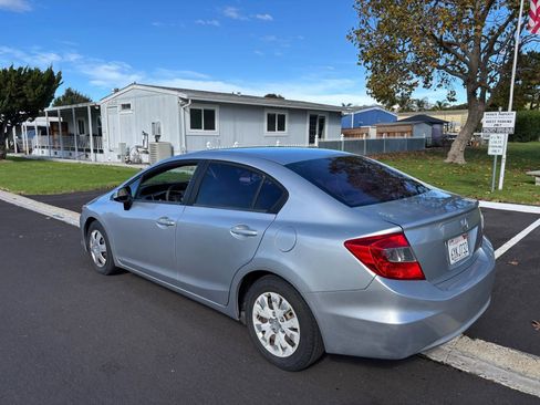 Used 2012 Honda Civic LX image 8