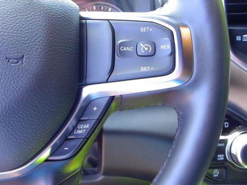 Used 2024 RAM 1500 Big Horn AWD/4WD image 18