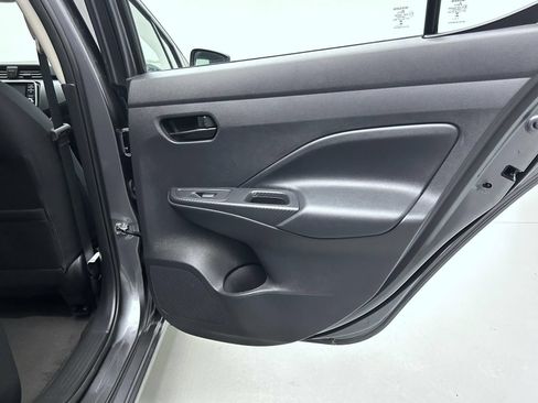 Used 2025 Nissan Versa S w/ Trunk Package FWD image 17