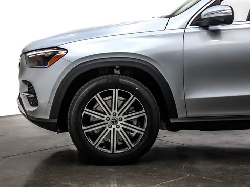 New 2026 Mercedes-Benz GLE 350 4MATIC image 2
