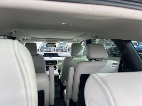 Used 2024 MAZDA CX-90 3.3 Turbo w/ Premium Plus Pkg image 13