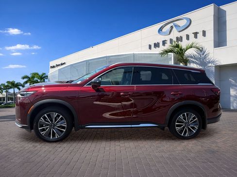 Used 2026 INFINITI QX60 Luxe w/ Cargo Package FWD image 4
