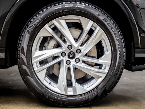 Used 2024 Audi Q7 2.0T Premium Plus AWD/4WD image 36