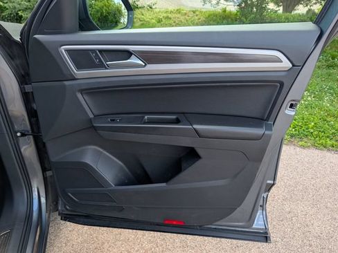 Used 2019 Volkswagen Atlas SEL AWD/4WD image 35