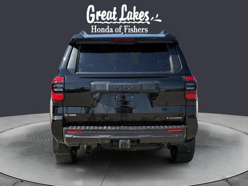 Used 2025 Toyota 4Runner TRD Off-Road Premium AWD/4WD image 4