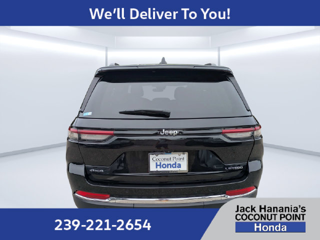 Used 2024 Jeep Grand Cherokee Laredo X w/ Trailer Tow Package AWD/4WD image 53