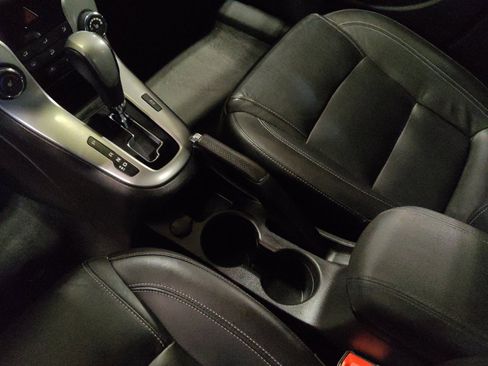 Used 2015 Chevrolet Cruze LT image 26