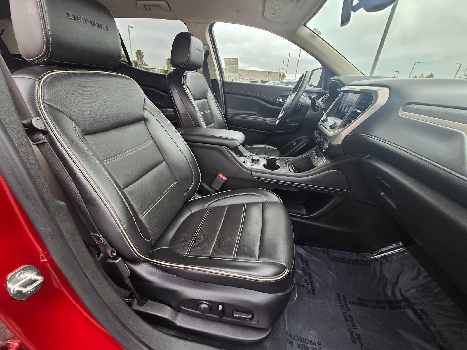 Used 2023 GMC Acadia Denali FWD image 10