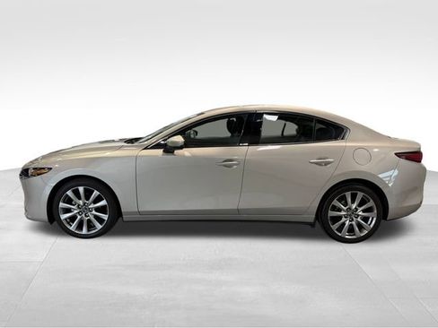 Used 2022 MAZDA MAZDA3 s image 4
