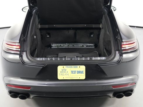 Used 2019 Porsche Panamera GTS AWD/4WD image 10