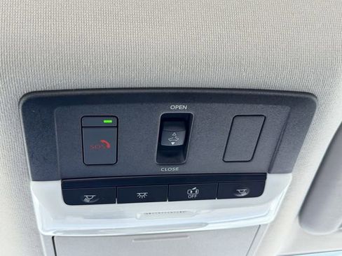 Certified 2024 Nissan Sentra SR w/ SR Premium Package FWD image 26