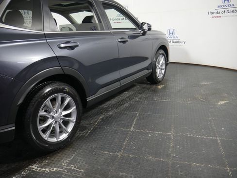 Used 2025 Honda CR-V EX-L image 4