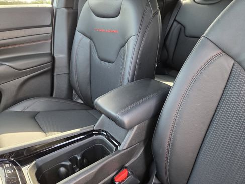 New 2026 Jeep Compass Trailhawk image 31