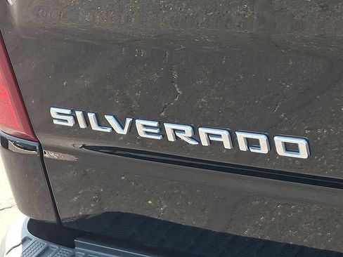 Certified 2023 Chevrolet Silverado 1500 LT AWD/4WD image 30